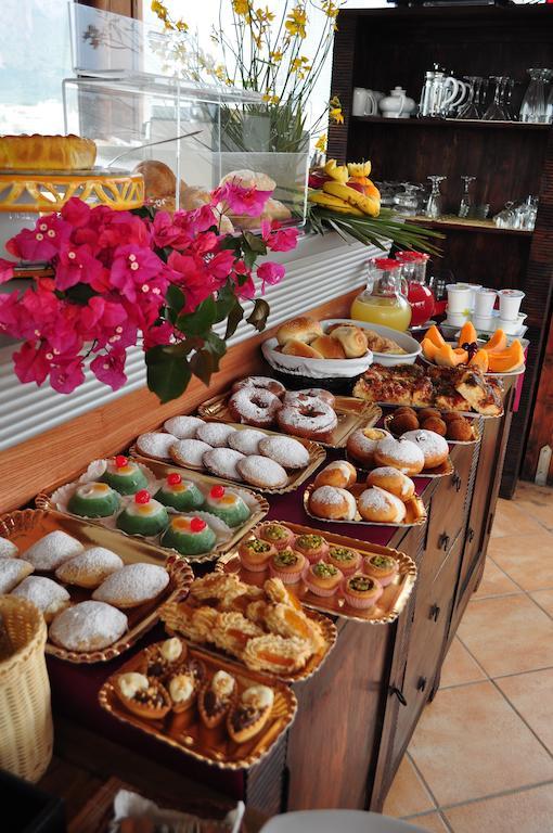Rooms And Breakfast Zefiro Σαν Βίτο λο Κάπο Εξωτερικό φωτογραφία