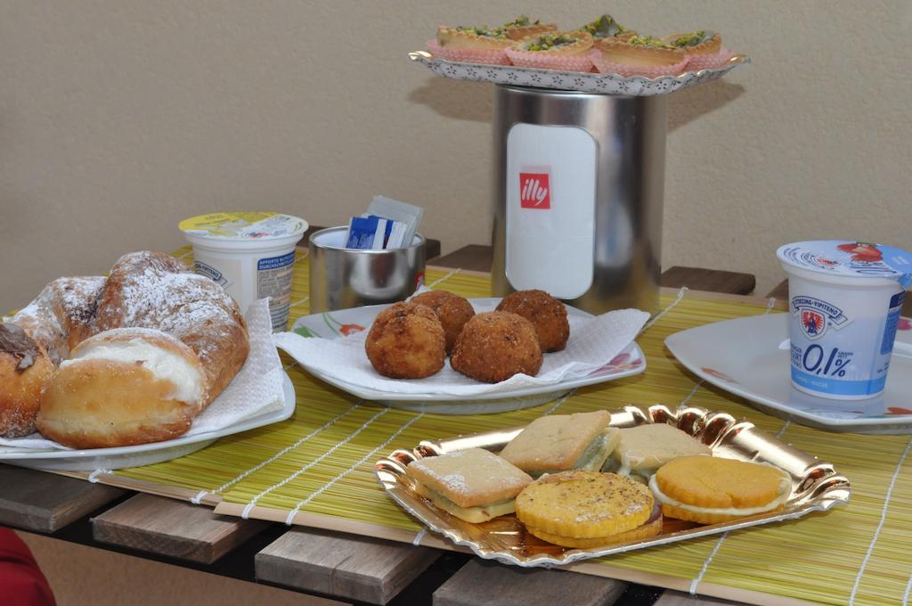 Rooms And Breakfast Zefiro Σαν Βίτο λο Κάπο Εξωτερικό φωτογραφία
