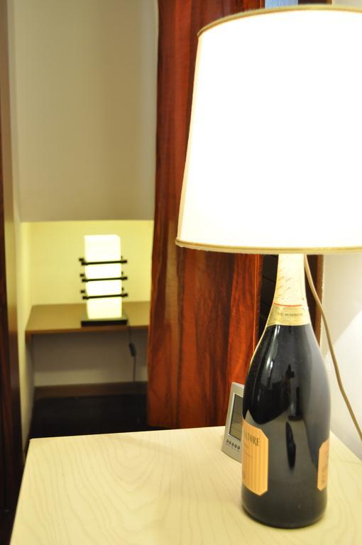 Rooms And Breakfast Zefiro Σαν Βίτο λο Κάπο Δωμάτιο φωτογραφία