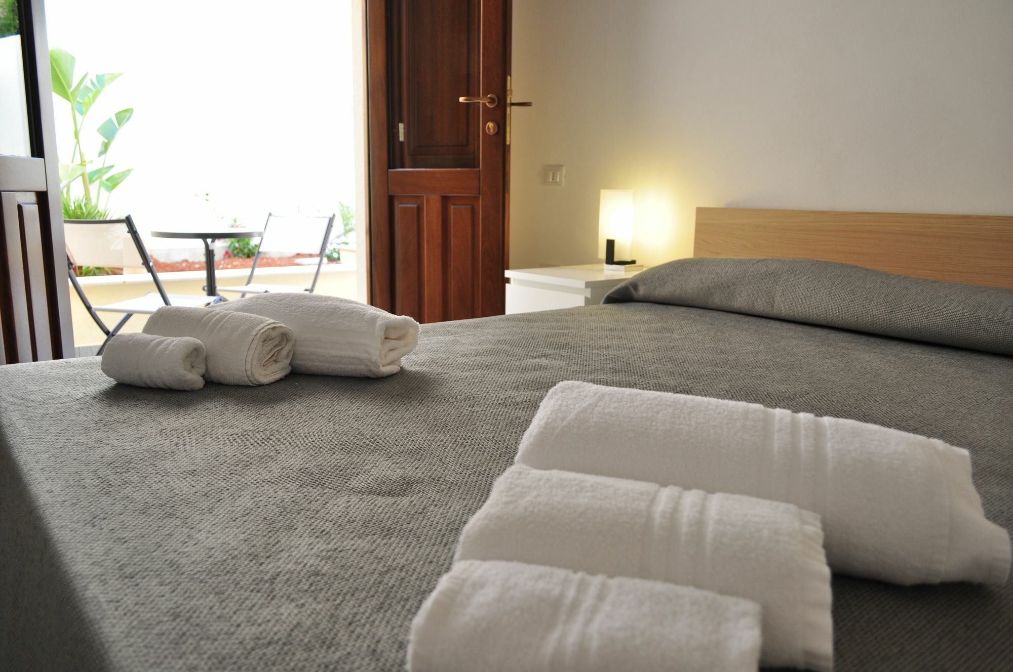 Rooms And Breakfast Zefiro Σαν Βίτο λο Κάπο Εξωτερικό φωτογραφία